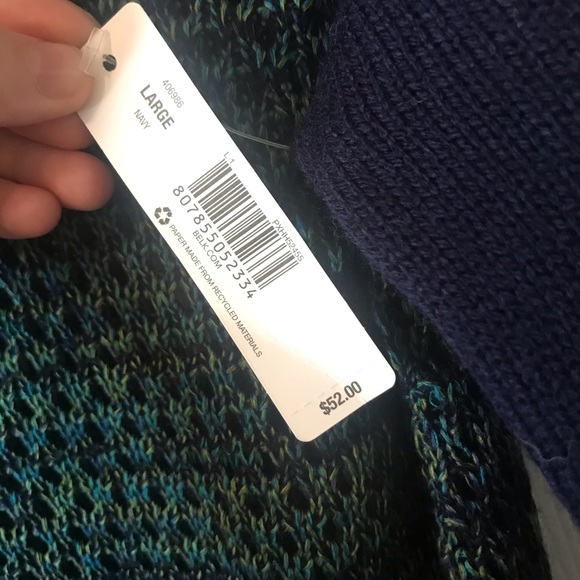 Sweater - Picture 4 of 5